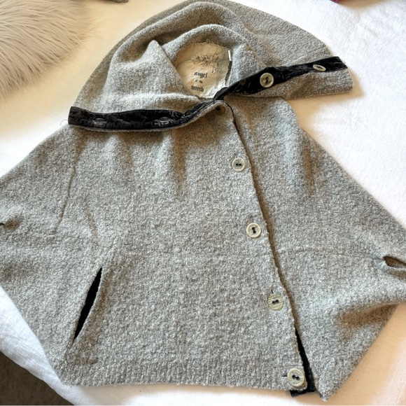 Vintage Anthropologie Pancho - Picture 1 of 6